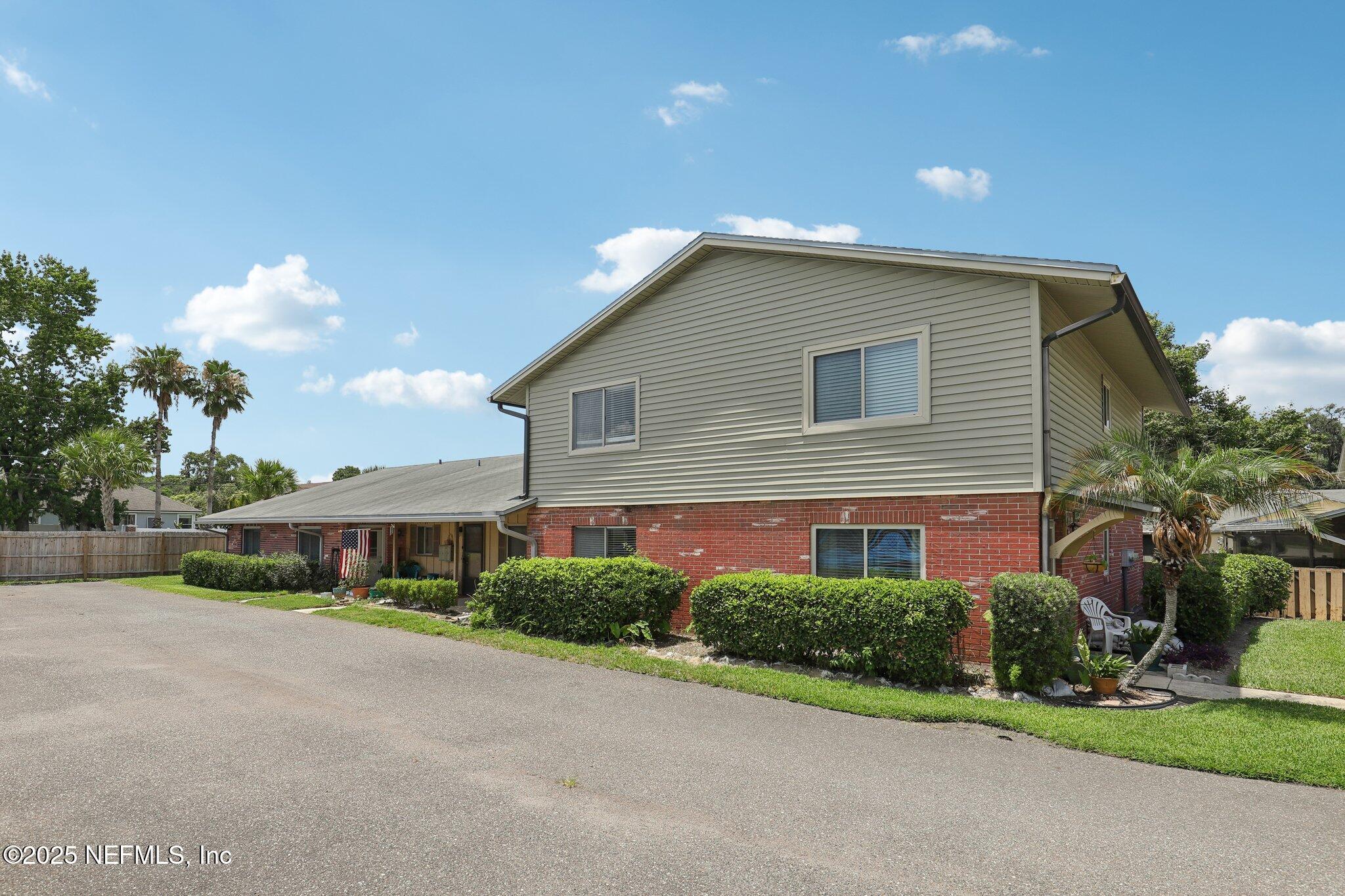 1262 The Grove Road Orange Park, FL 32073 - Photo 31 of 52 Condo Building
