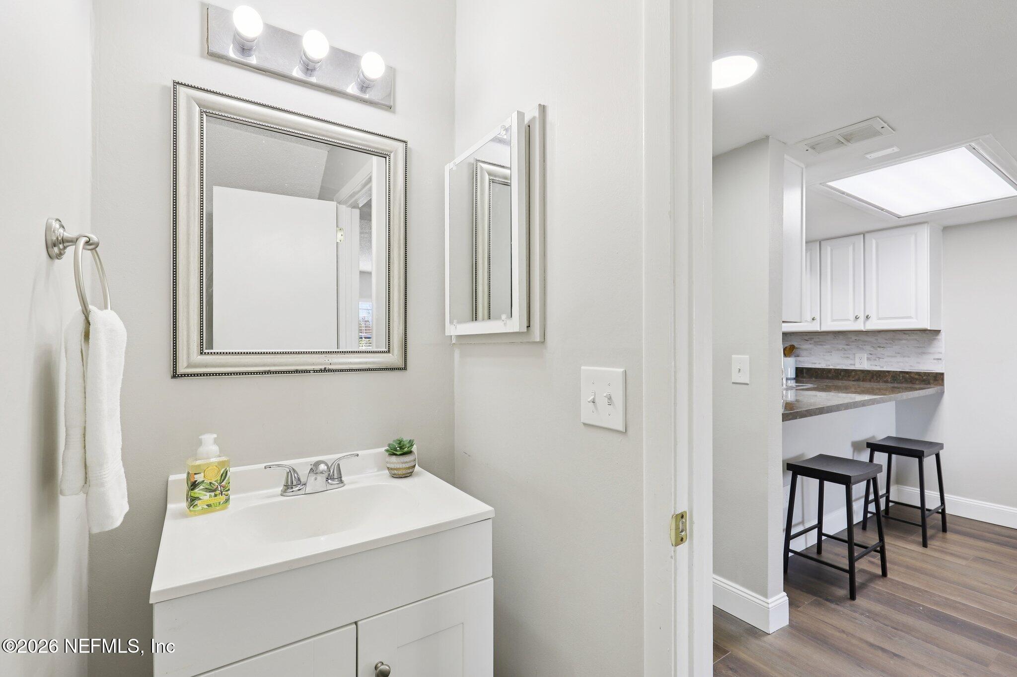 1262 The Grove Road Orange Park, FL 32073 - Photo 40 of 52 18-web-or-mls-The Grove Rd-S0702-018