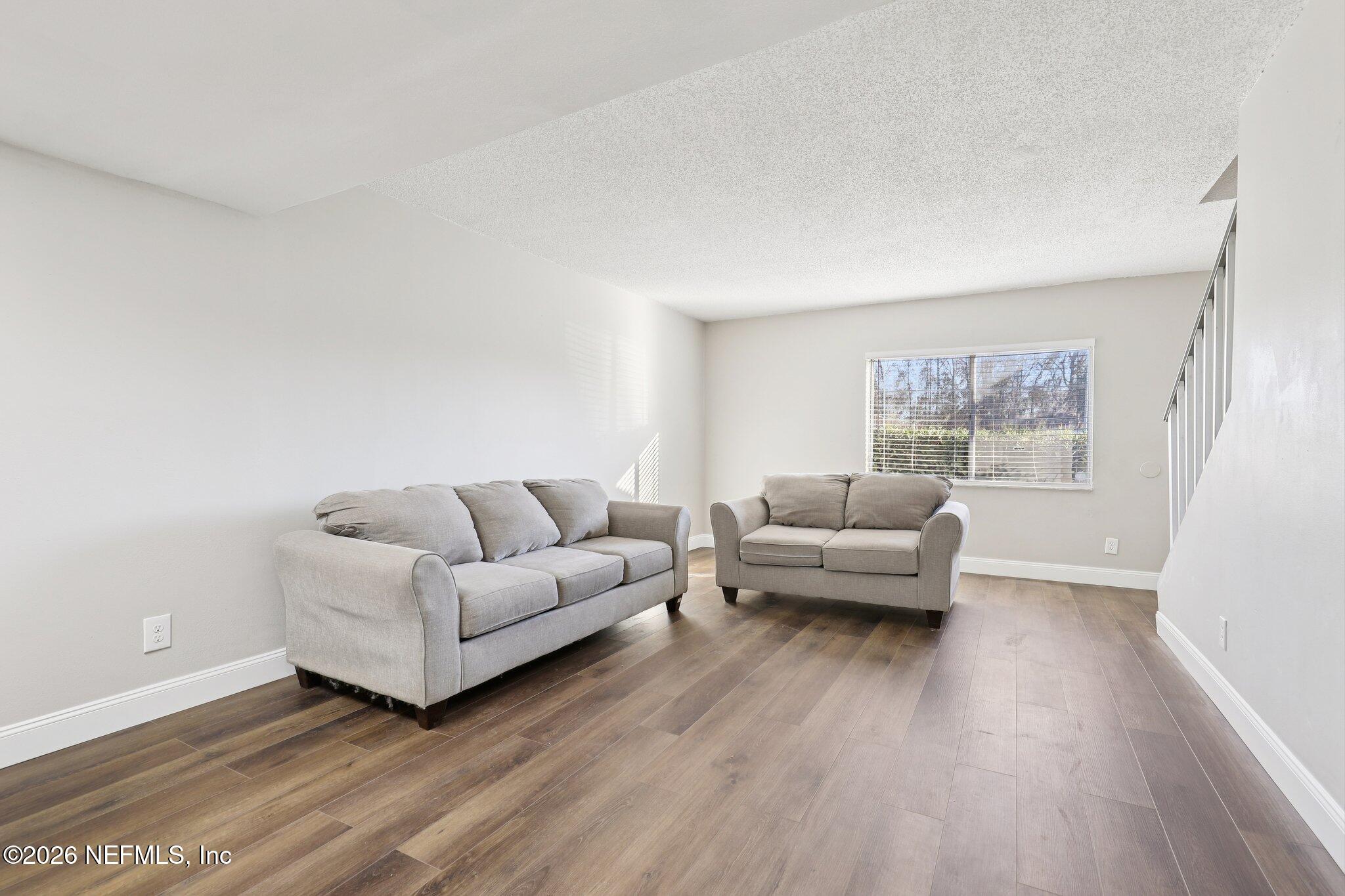 1262 The Grove Road Orange Park, FL 32073 - Photo 4 of 52 5-web-or-mls-The Grove Rd-S0702-005