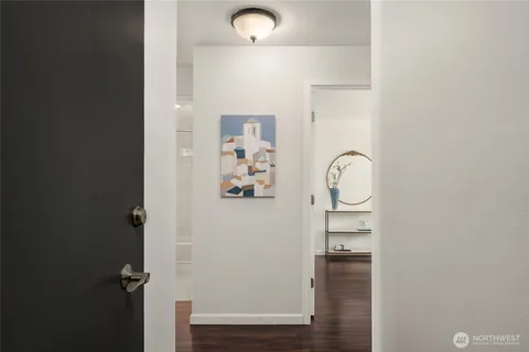 $575,000 | 2501 Canterbury Lane East, Unit 322, Seattle, WA 98112