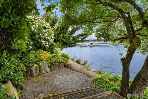 $575,000 | 2501 Canterbury Lane East, Unit 322, Seattle, WA 98112