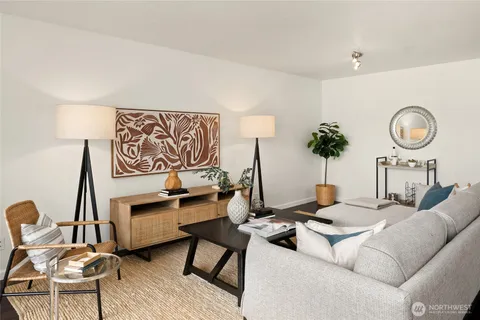 $575,000 | 2501 Canterbury Lane East, Unit 322, Seattle, WA 98112