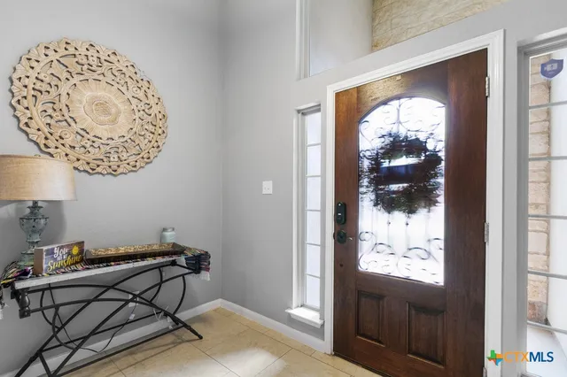 $2,600 | 1019 Stone Crossing, New Braunfels, TX 78132