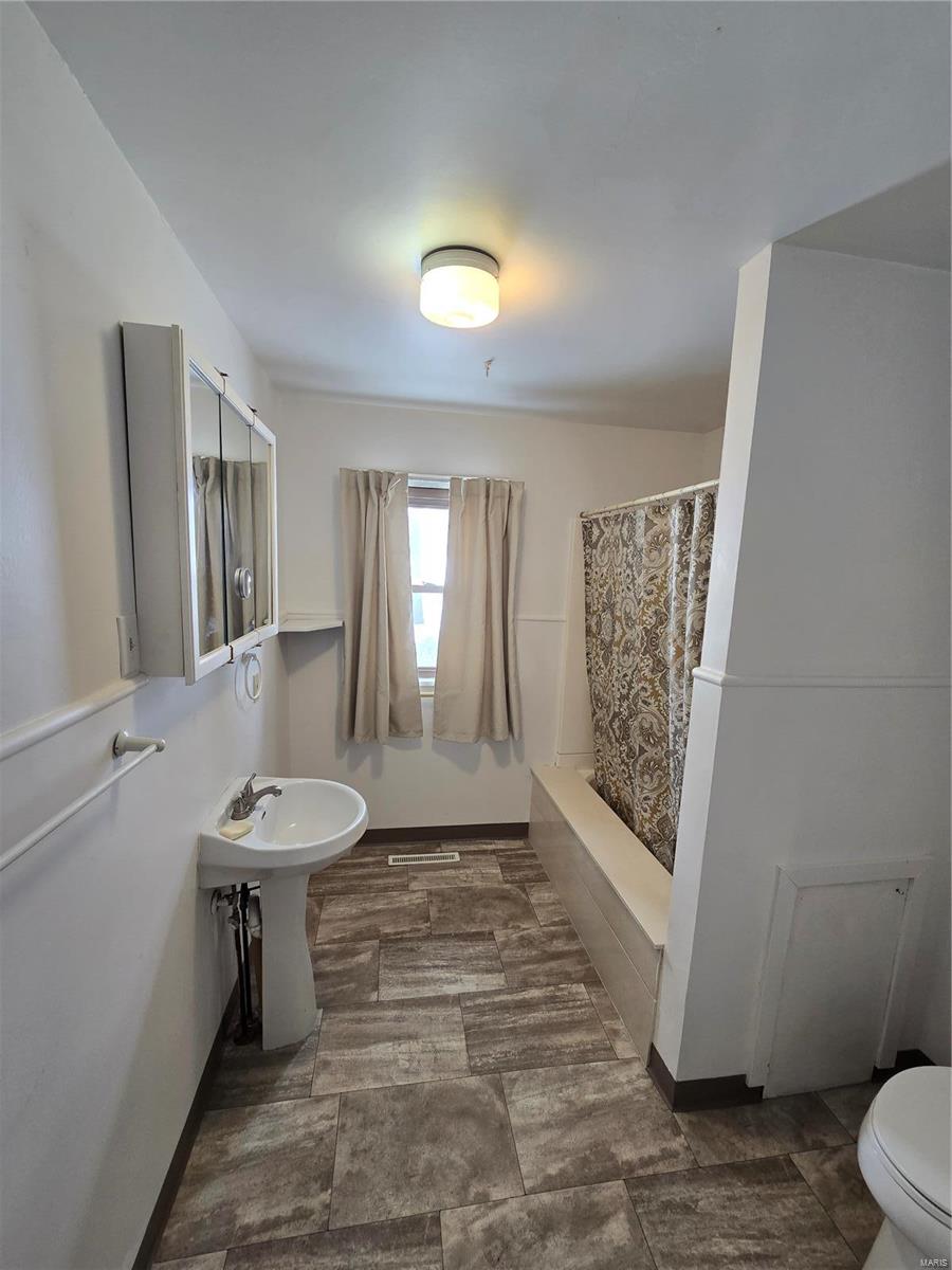 1602 Walnut Road St. Jacob, IL 62281 - Photo 27 of 43