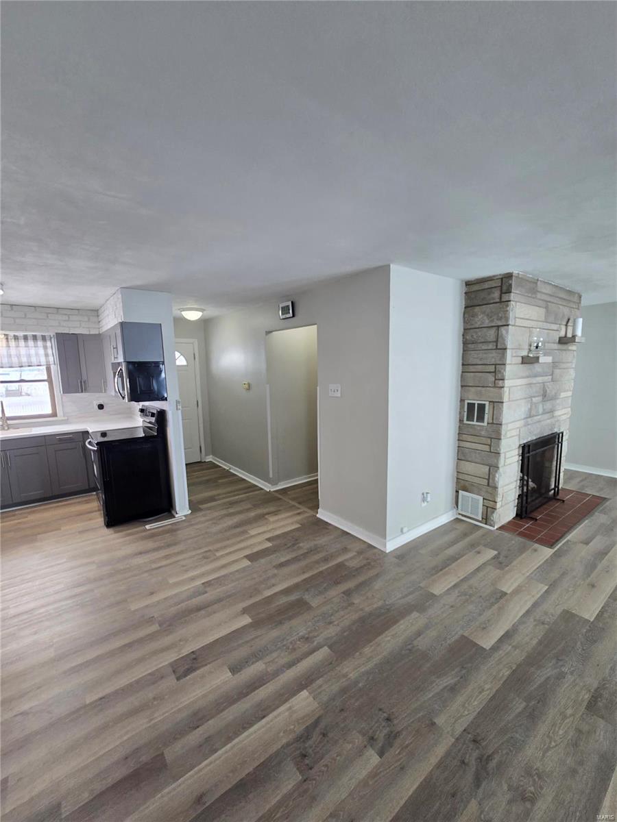 1602 Walnut Road St. Jacob, IL 62281 - Photo 10 of 43