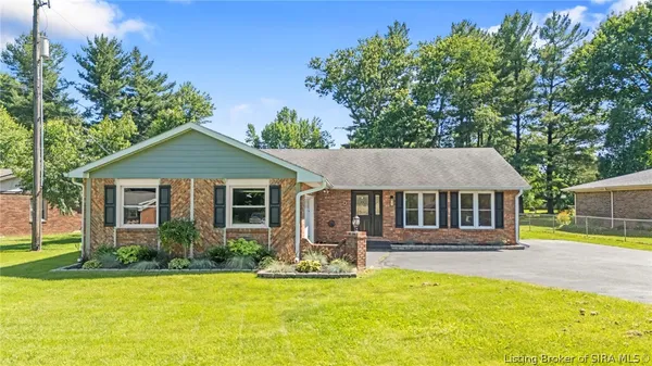$359,900 | 2037 Ridgewood Lane, Madison, IN 47250