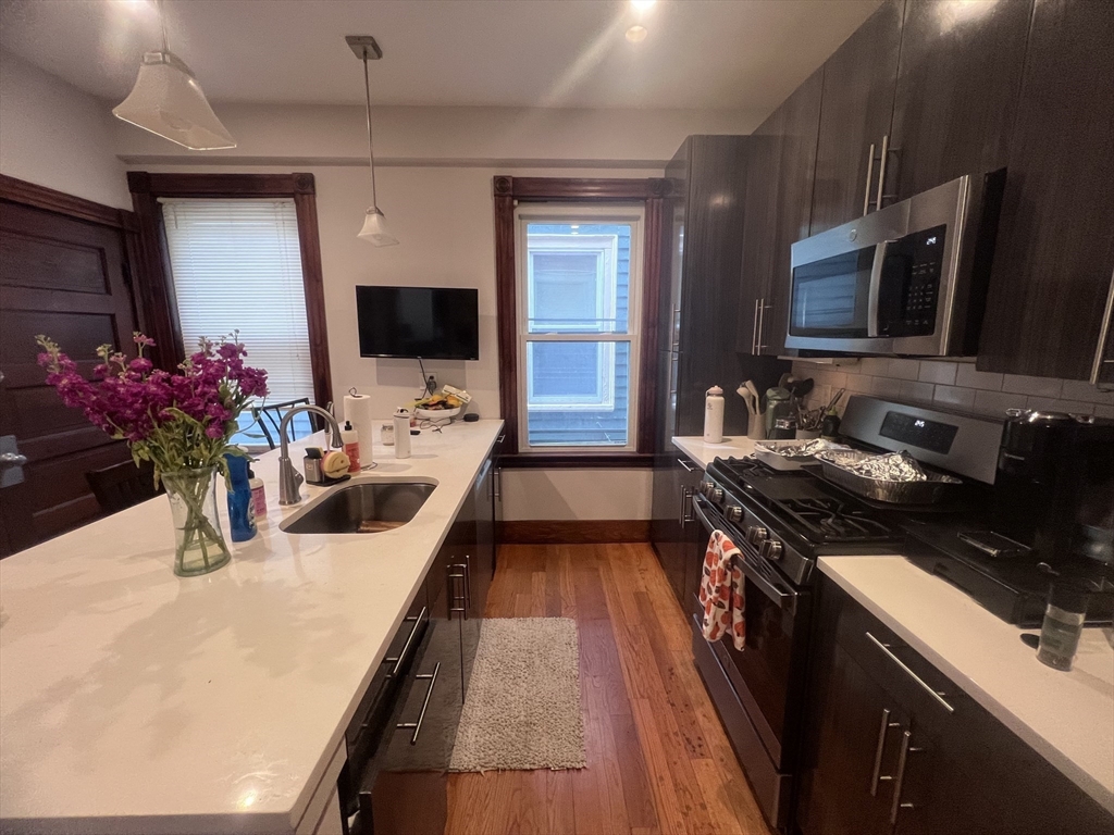 181 M Street, Unit 2 Boston, MA 02127 - Photo 2 of 26