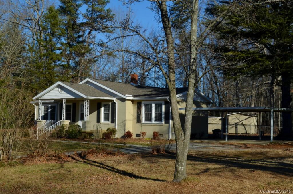 1318 Cape Hickory Road Hickory, NC 28601 - Photo 12 of 23 Gallery Image 12