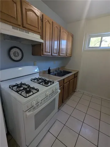 $735,000 | 654 Cranston Street, Providence, RI 02907