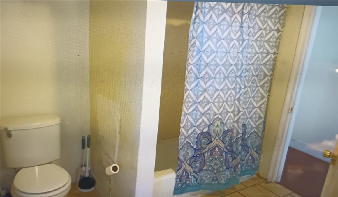 654 Cranston Street Providence, RI 02907 - Photo 16 of 30