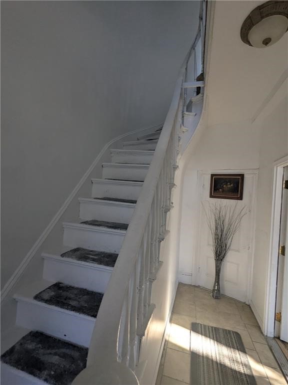 654 Cranston Street Providence, RI 02907 - Photo 20 of 30