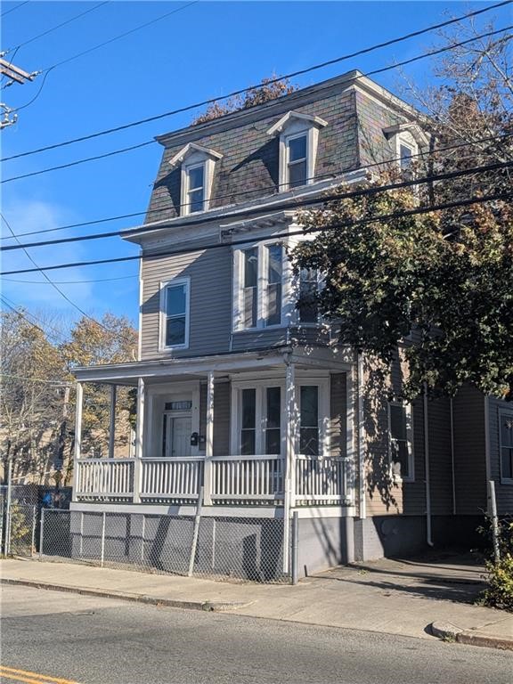654 Cranston Street Providence, RI 02907 - Photo 2 of 30
