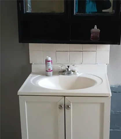 $725,000 | 654 Cranston Street, Providence, RI 02907