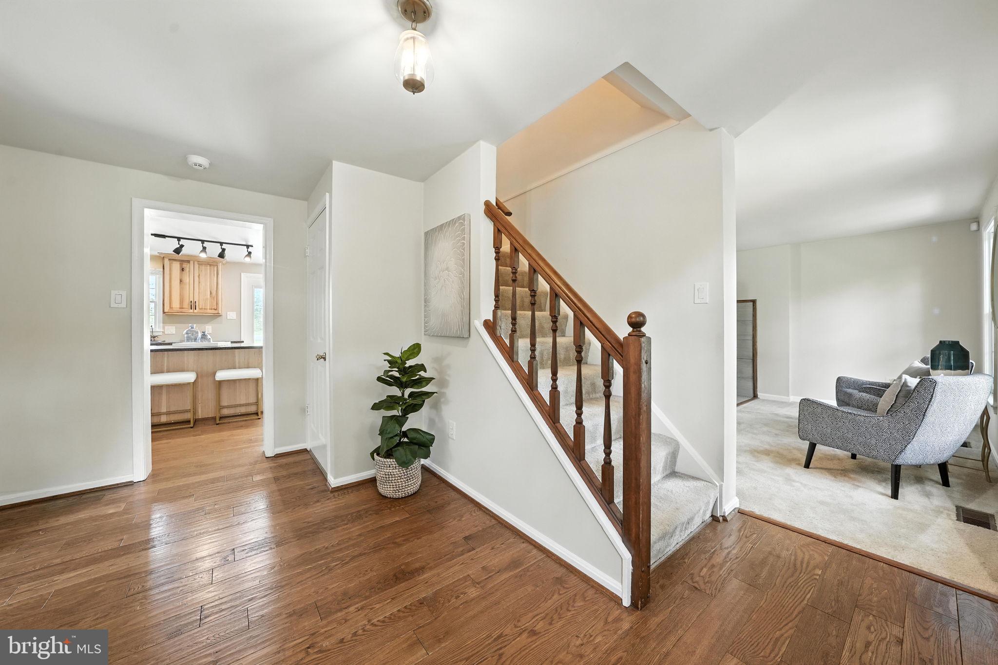 8363 Old Waterloo Road Warrenton, VA 20186 - Photo 9 of 57 Gallery Image 9