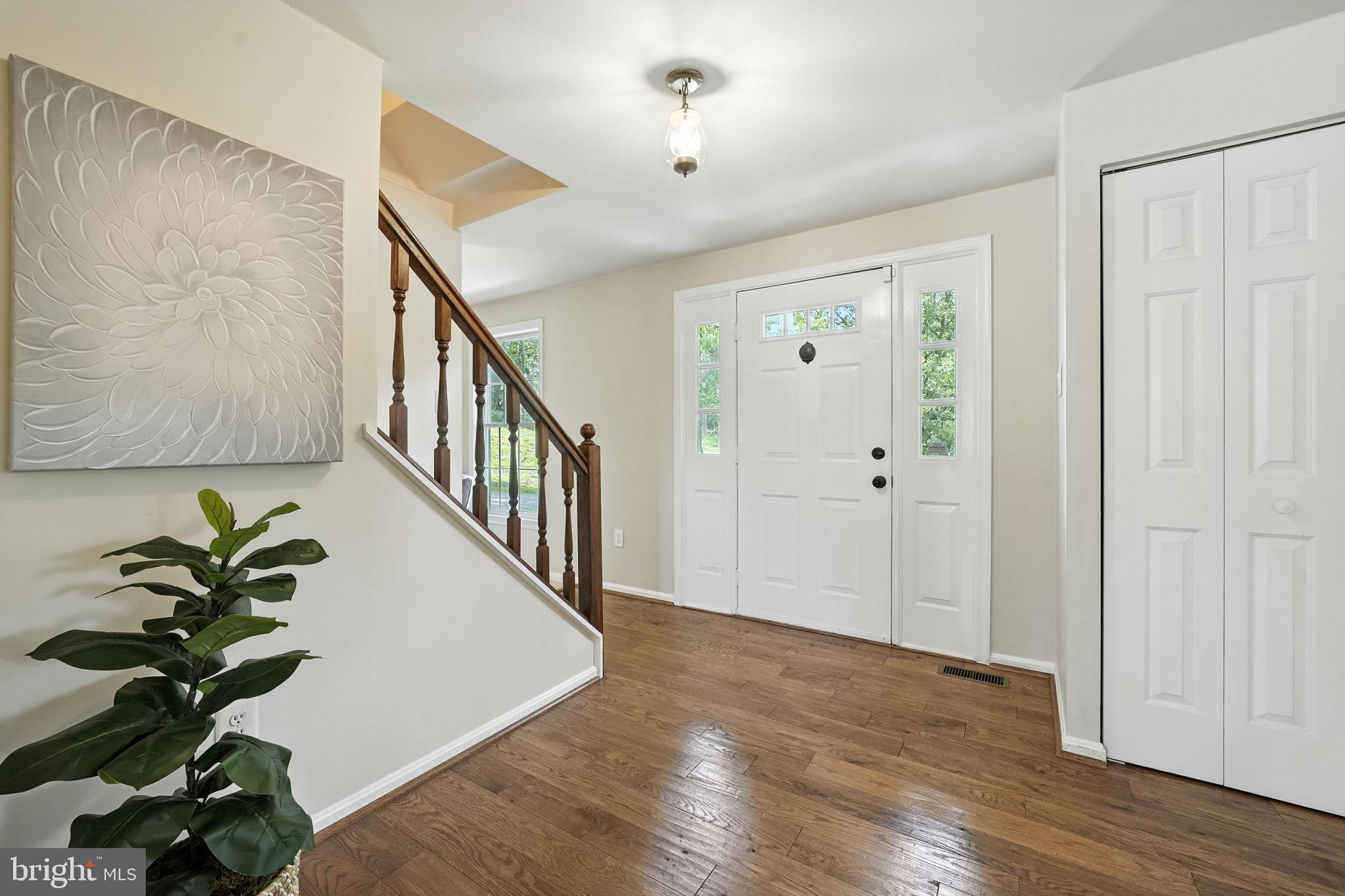 8363 Old Waterloo Road Warrenton, VA 20186 - Photo 10 of 57 Gallery Image 10