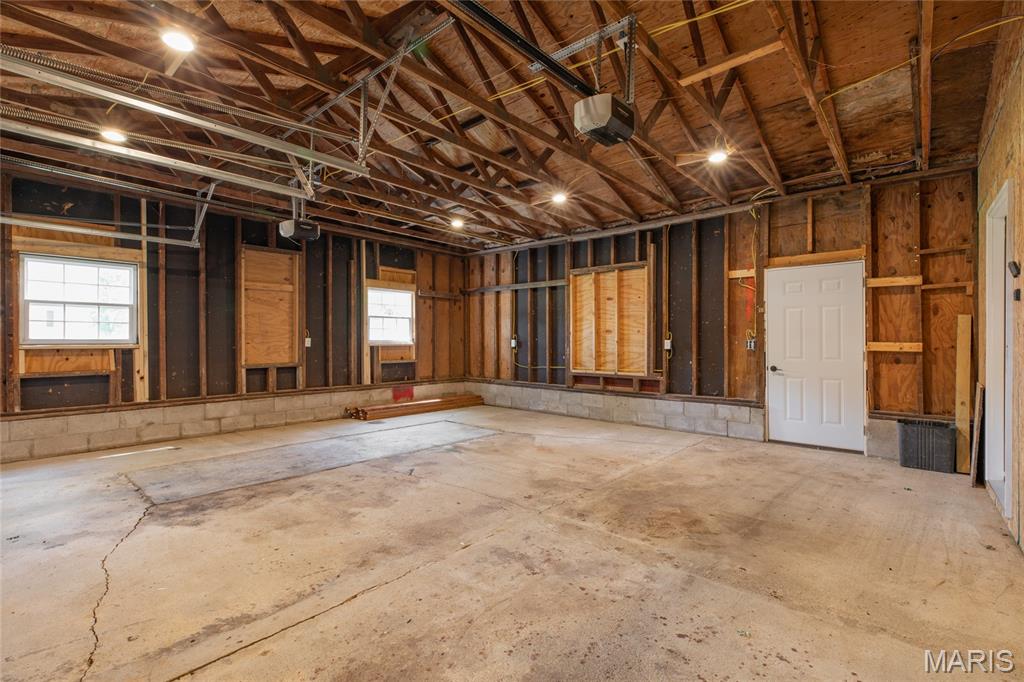 503 West Chestnut Street Gillespie, IL 62033 - Photo 15 of 41