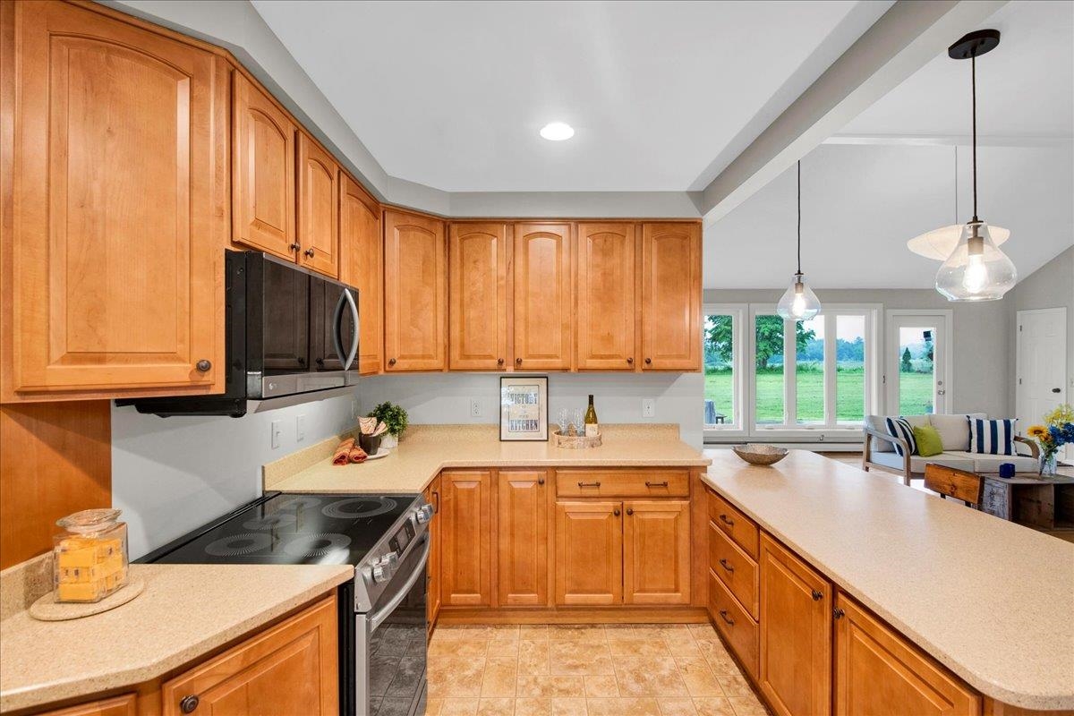295 Church Road Monkton, VT 05443 - Photo 14 of 50
