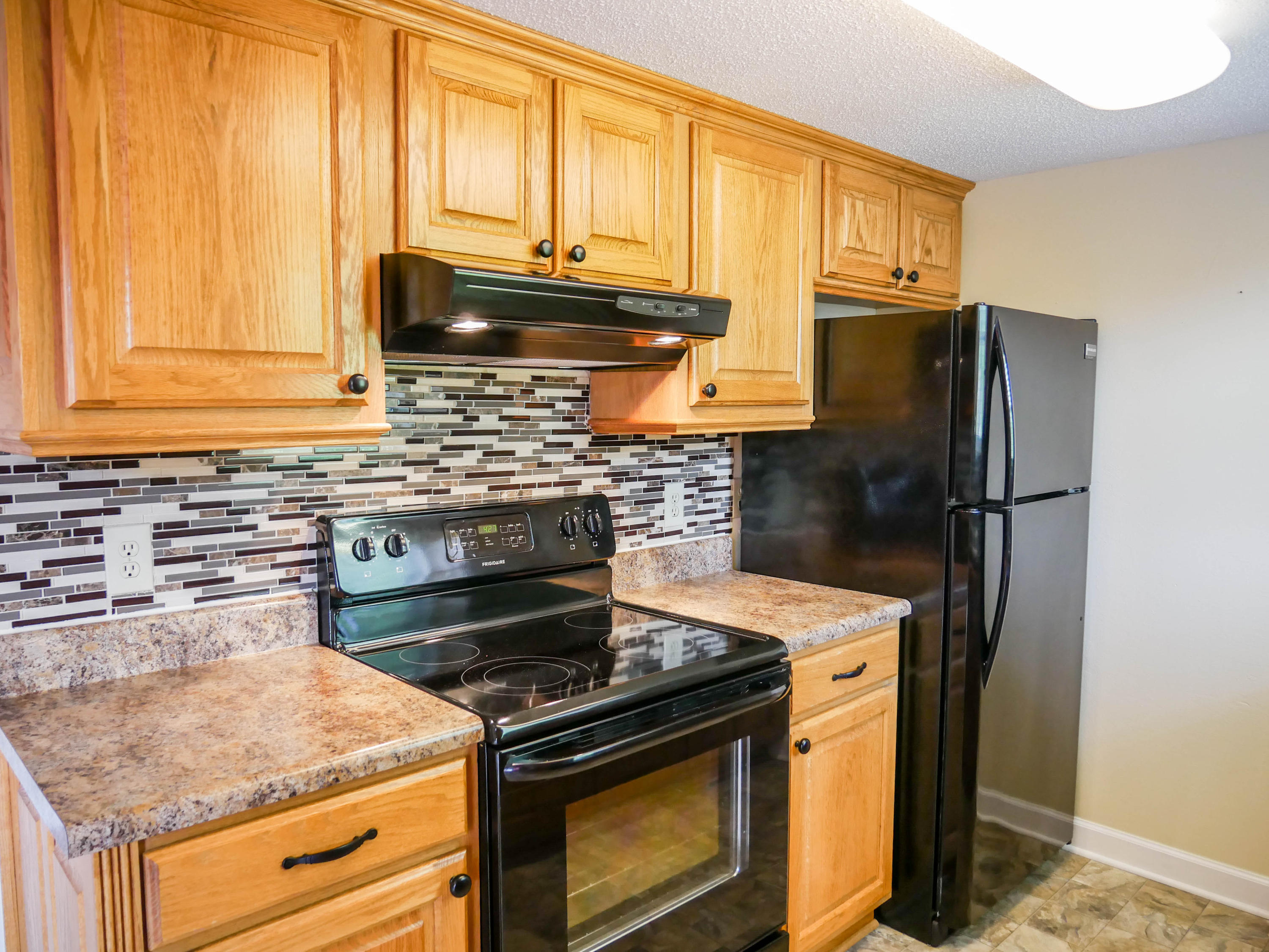 102 High Point Lane Oak Ridge, TN 37830 - Photo 10 of 22 P1040389