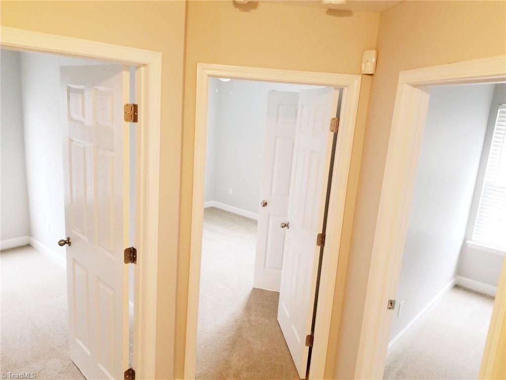 343 Hickory Lane High Point, NC 27265 - Photo 14 of 17