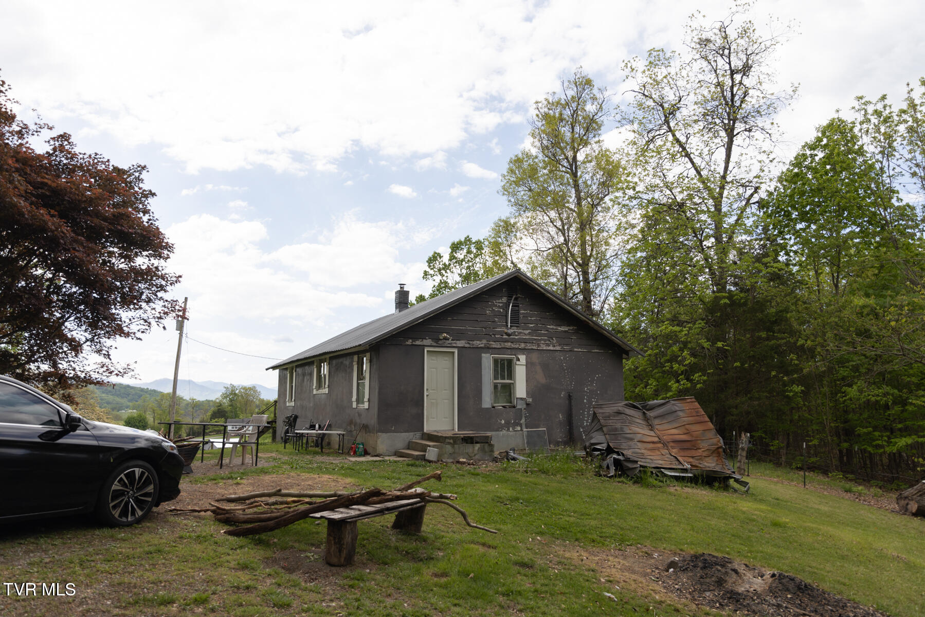 133 Bob Wright Road Elizabethton, TN 37643 - Photo 14 of 46 133BobWright_260420_0014