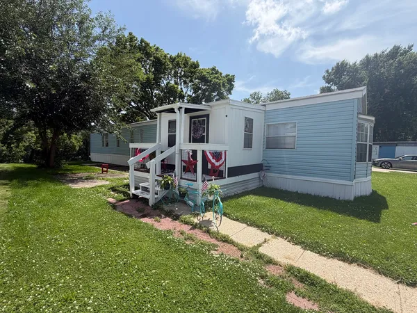 $69,900 | 291 Highway 2, Unit 206, Dixon, IL 61021