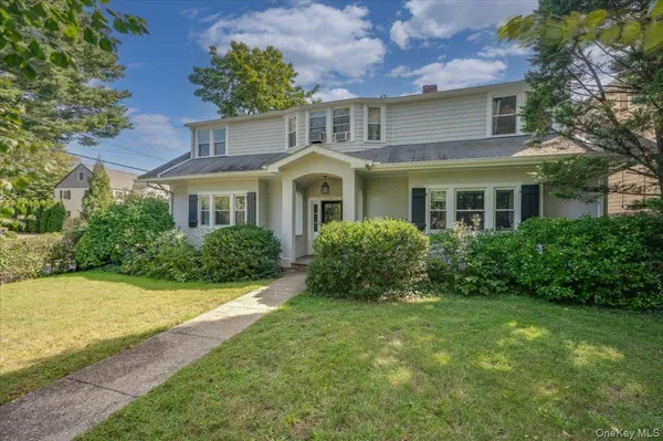 $4,600 | 11 Cherry Avenue, Unit 2, Larchmont, NY 10538