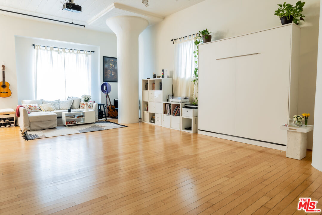 420 San Pedro Street, Unit 231 Los Angeles, CA 90013 - Photo 26 of 28