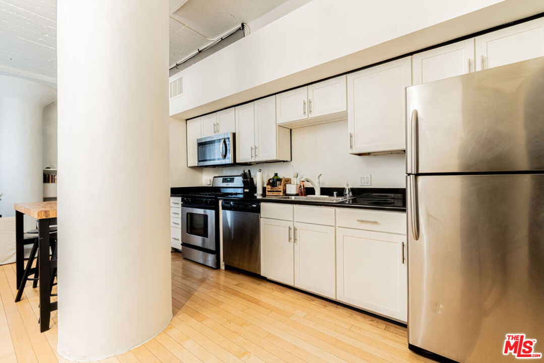 420 San Pedro Street, Unit 231 Los Angeles, CA 90013 - Photo 7 of 28