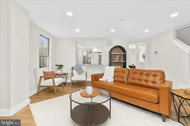 $525,000 | 1530 Falstone Lane, Crofton, MD 21114