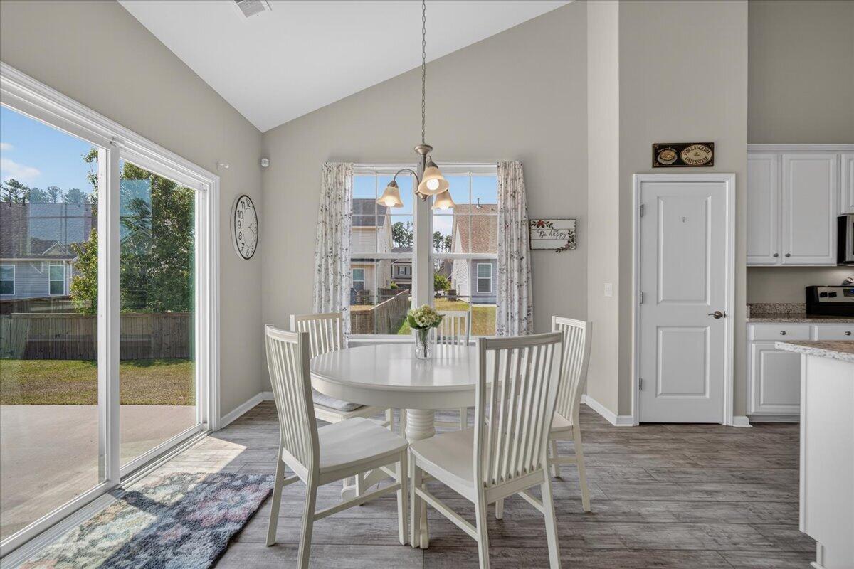 123 Oyama Road Summerville, SC 29486 - Photo 17 of 39 Eat-In Kitchen