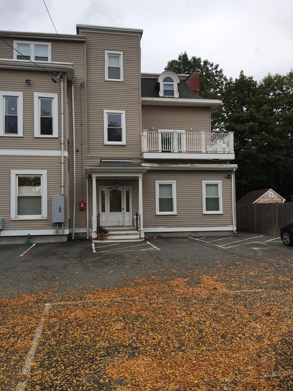 39 Chestnut Street, Unit 2L Stoneham, MA 02180 - Photo 1 of 22 Gallery Image 1
