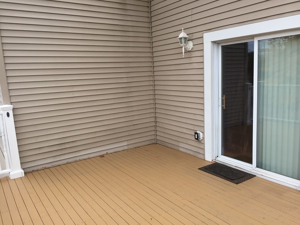 39 Chestnut Street, Unit 2L Stoneham, MA 02180 - Photo 7 of 22 Gallery Image 7