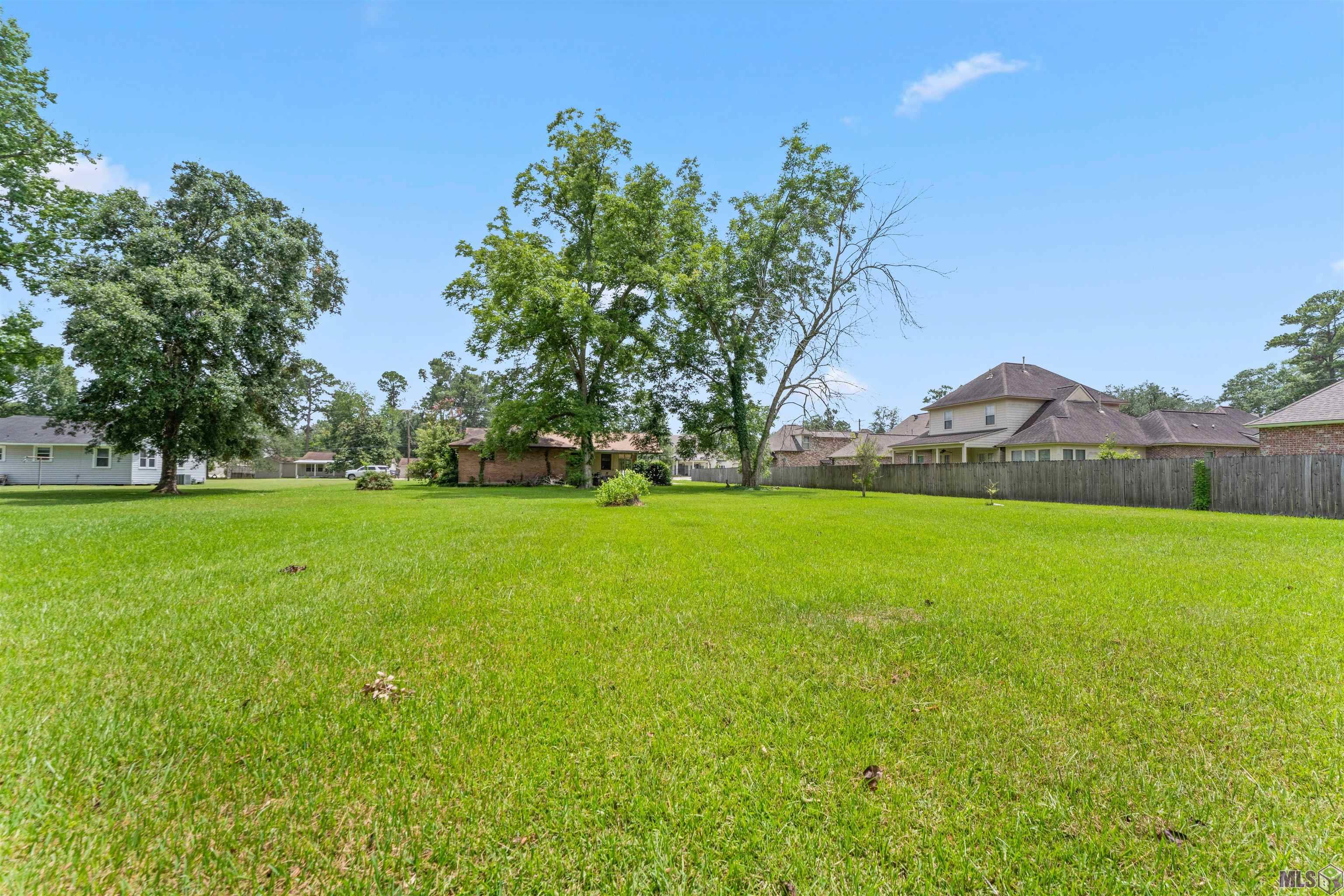 8845 Hill Drive Baton Rouge, LA 70809 - Photo 8 of 9