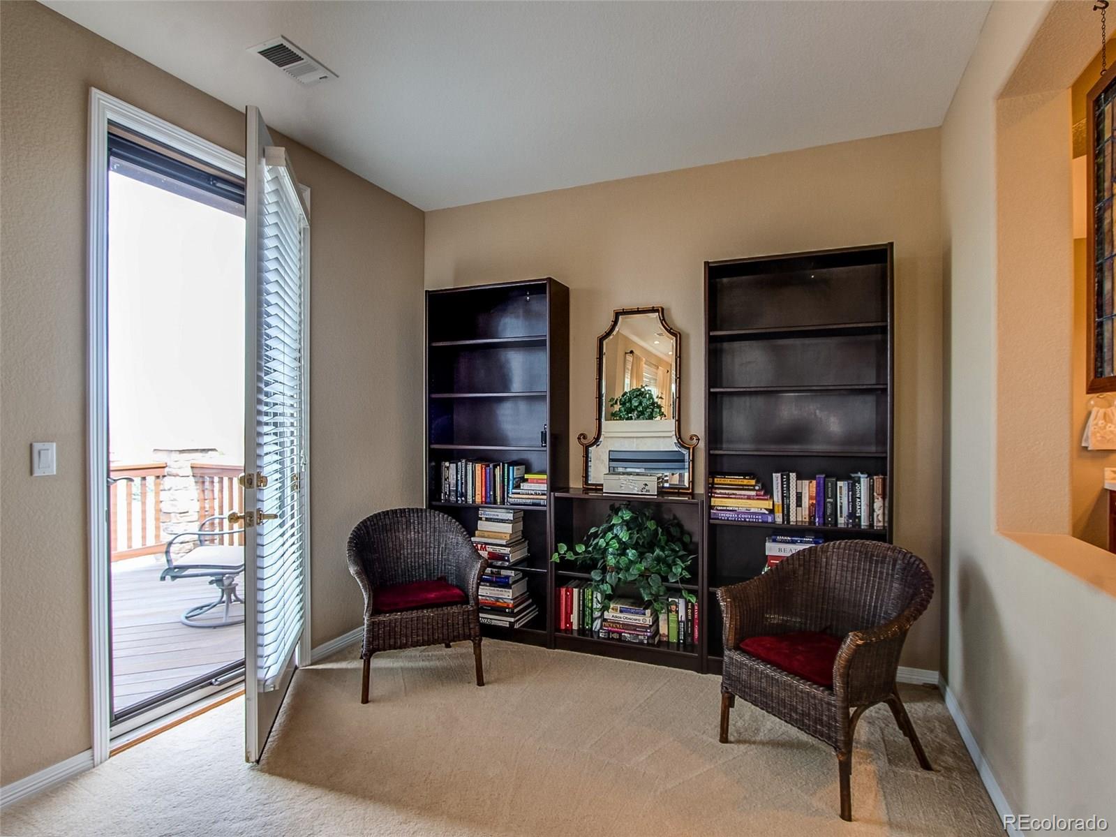 2650 Hunters Place Highlands Ranch, CO 80129 - Photo 12 of 29 Gallery Image 12