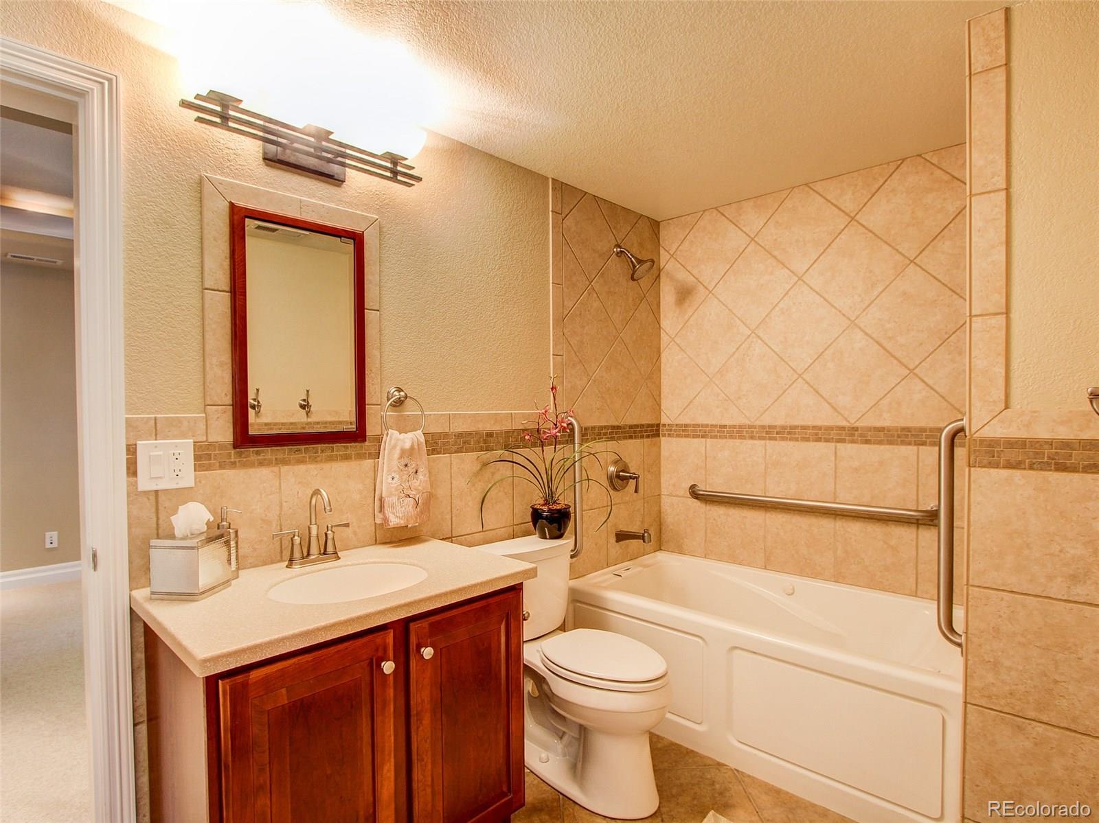 2650 Hunters Place Highlands Ranch, CO 80129 - Photo 20 of 29 Gallery Image 20