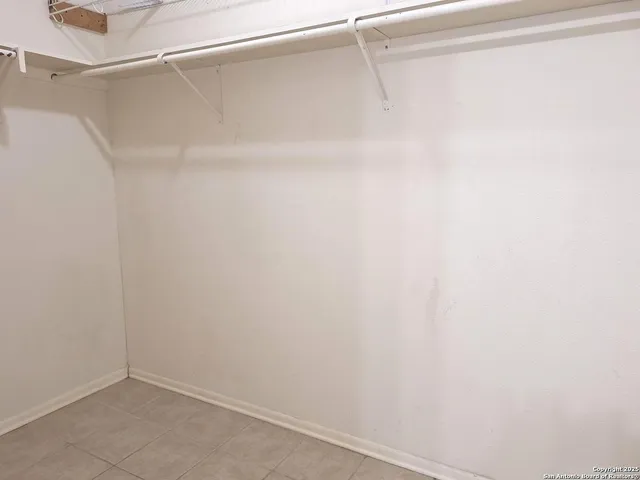 $1,900 | 322 Renee Drive, Converse, TX 78109