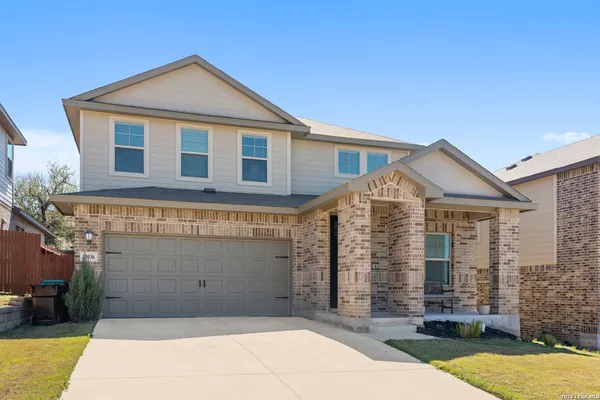 $2,850 | 13036 Louberg, San Antonio, TX 78253