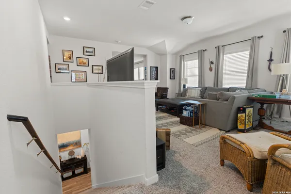 $2,850 | 13036 Louberg, San Antonio, TX 78253