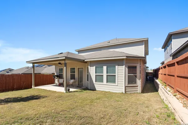 $2,850 | 13036 Louberg, San Antonio, TX 78253