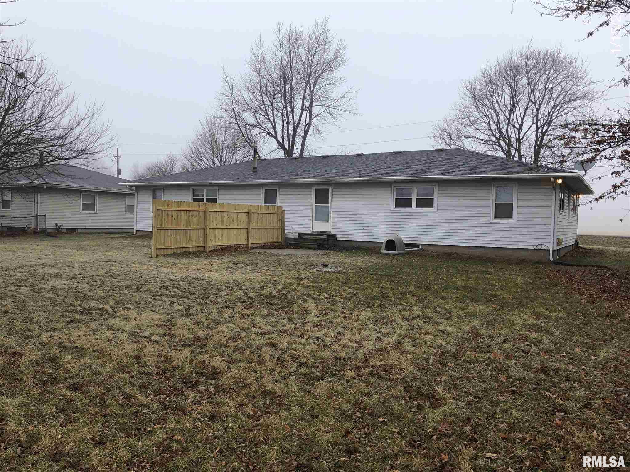 10057 Wolf Road Geneseo, IL 61254 - Photo 7 of 12 Gallery Image 7