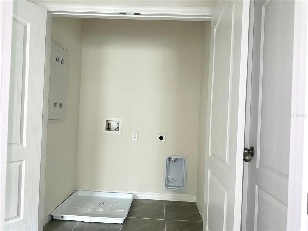 2742 Puffin Place Davenport, FL 33837 - Photo 29 of 31 a view of an empty room