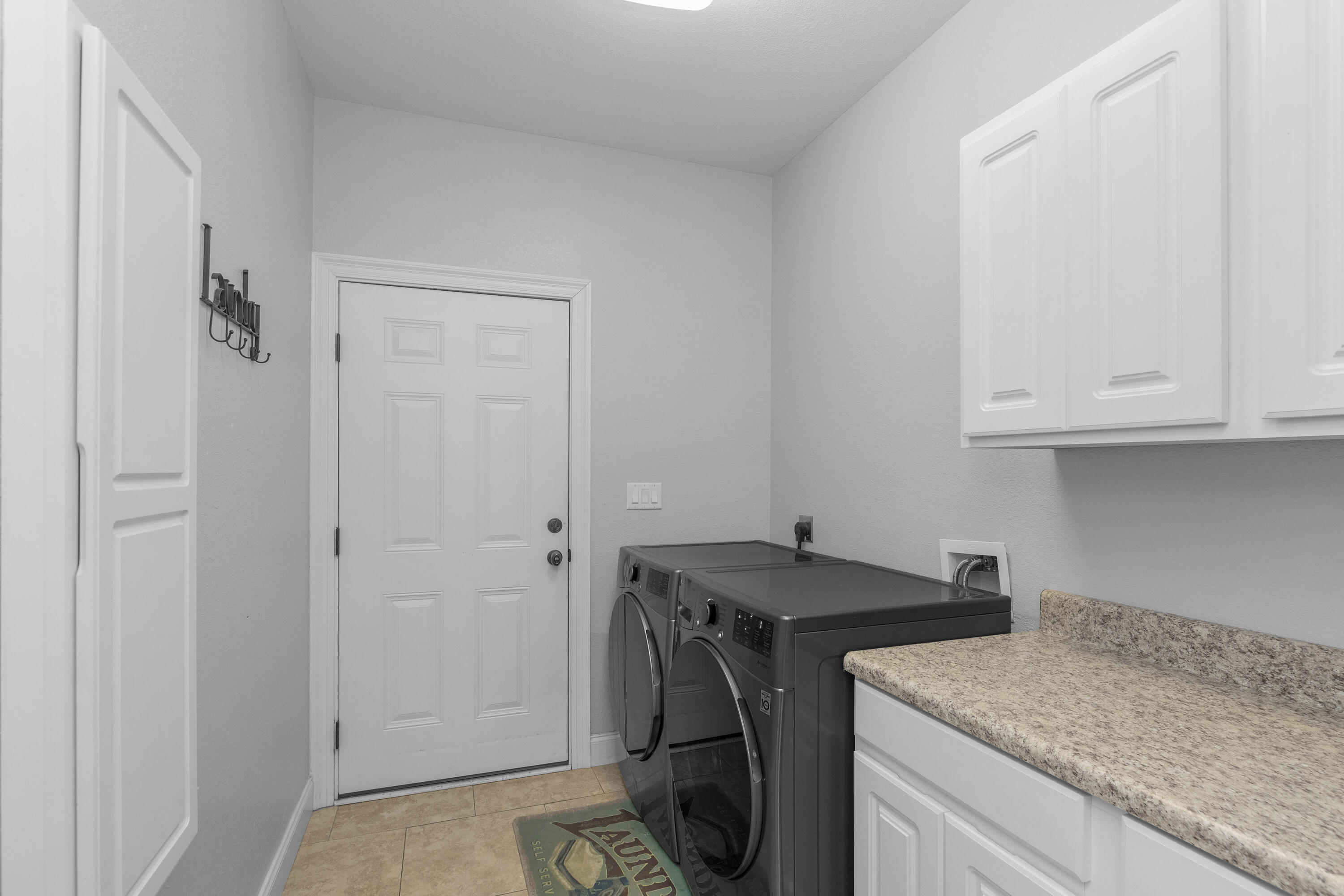 2946 Chantry Circle Crestview, FL 32539 - Photo 48 of 55 a utility room with dryer and washer