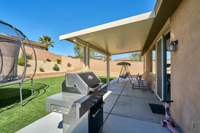 $847,500 | 35863 Matisse Drive, Palm Desert, CA 92211