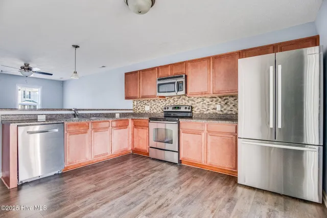 $195,000 | 317 Glen Cannon Drive, Jacksonville, NC 28546