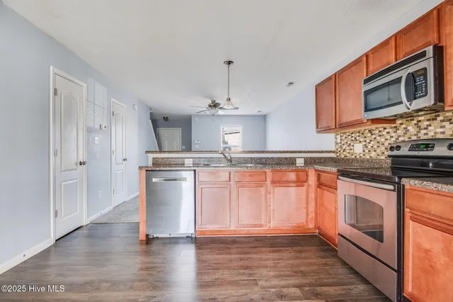 $195,000 | 317 Glen Cannon Drive, Jacksonville, NC 28546