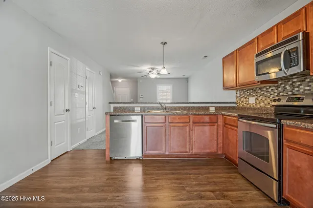 $195,000 | 317 Glen Cannon Drive, Jacksonville, NC 28546