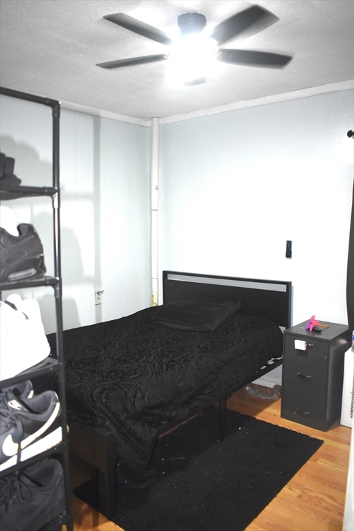 50-52 Balis Street Springfield, MA 01109 - Photo 19 of 42