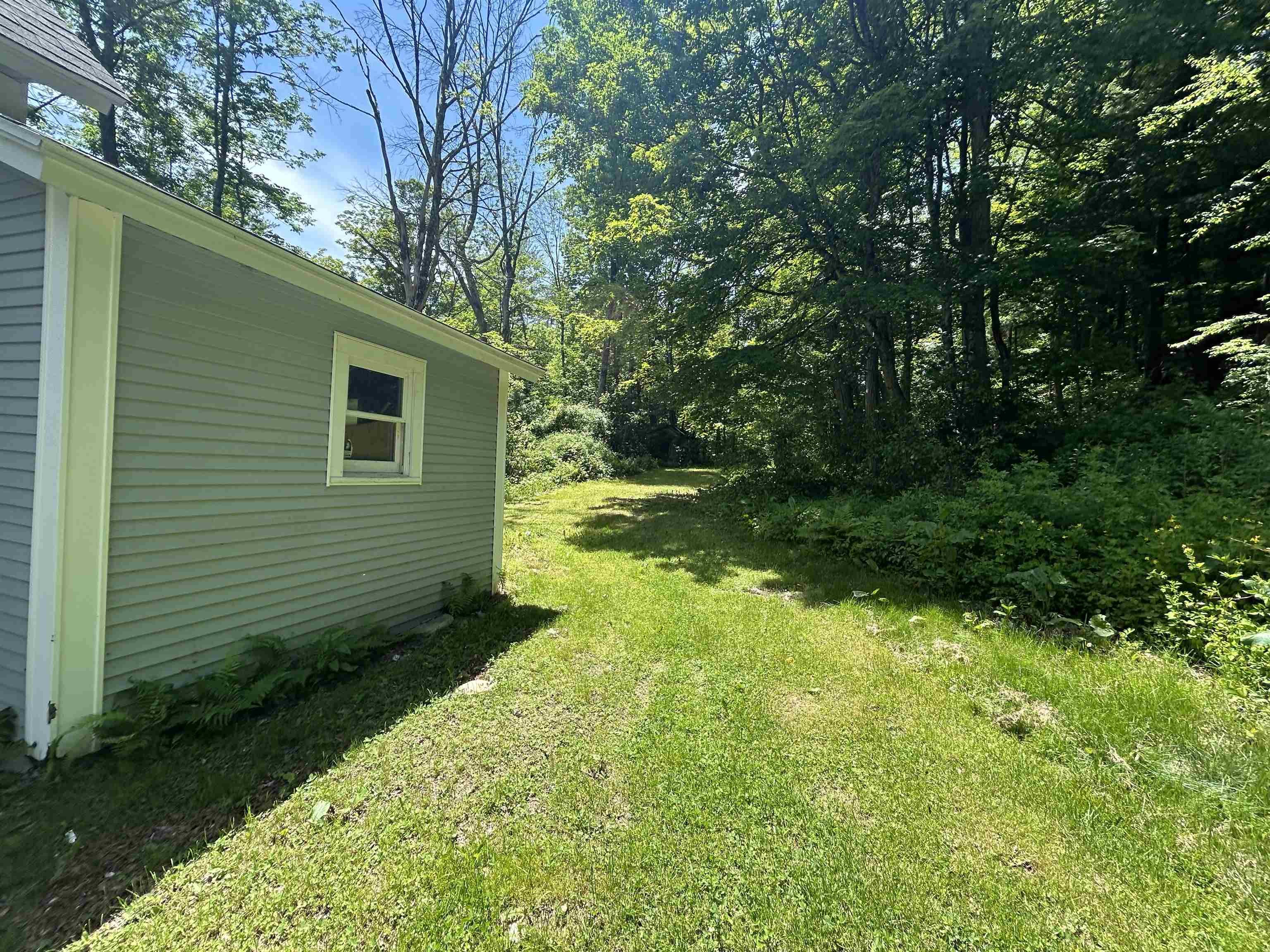 776 Old Rte 8 Jamaica, VT 05343 - Photo 22 of 23