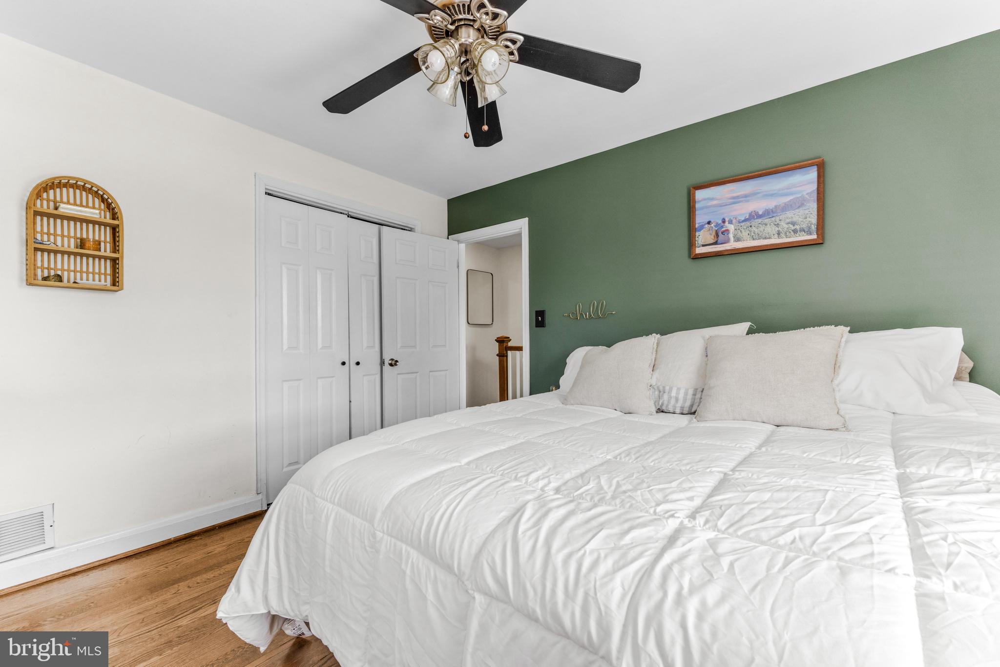 6114 Mt Ridge Road Catonsville, MD 21228 - Photo 23 of 36