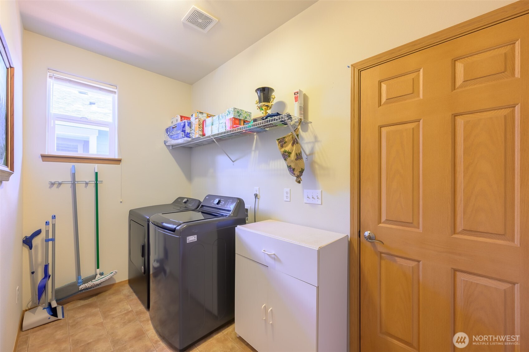 8313 Bainbridge Loop Northeast Lacey, WA 98516 - Photo 25 of 31